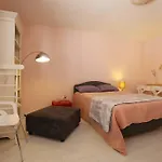 Downtown 2br Zadar