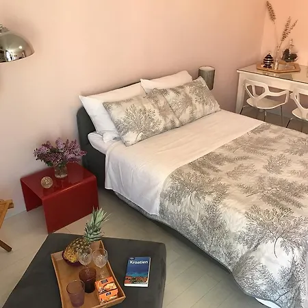 Downtown 2br شقة *