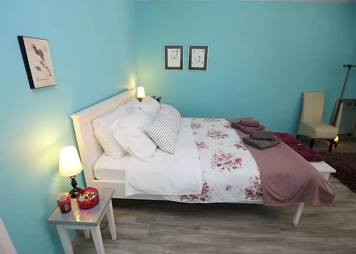 Downtown 2br * Задар